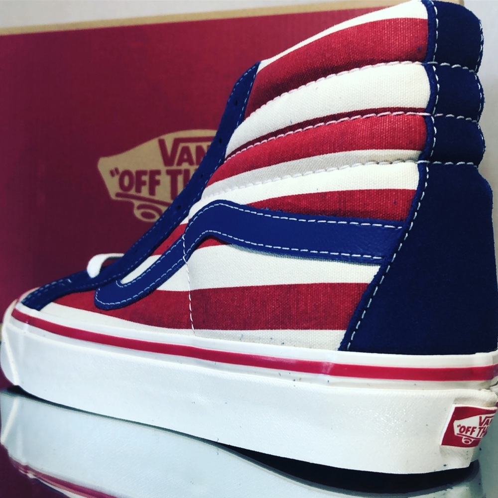 SK8 - HI 38 DX “ANAHEIM FACTORY - STRIPES”